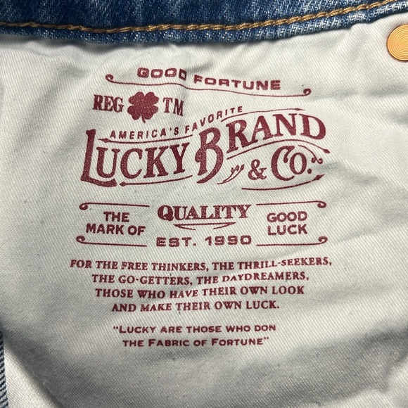 {Lucky Brand} Yellowstone Jeans - Picture 9 of 9